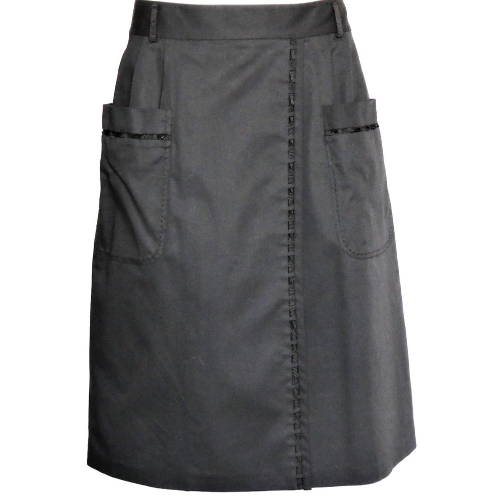 Elie Tahari Black A-Line Skirt with Front Stitch Detail